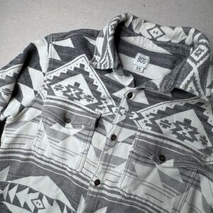 Urban Outfitters Southwest Shacket Shirt Jacket Jacquard Cotton Flannel Mens M